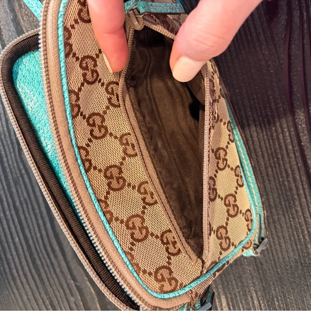 Gucci Beige GG Patterned teal leather Crossbody Bag - Picture 7 of 14